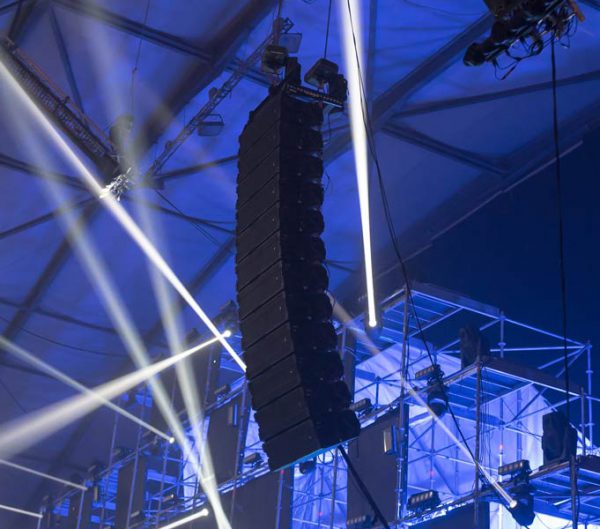 Line Array Speakers Stage Concepts